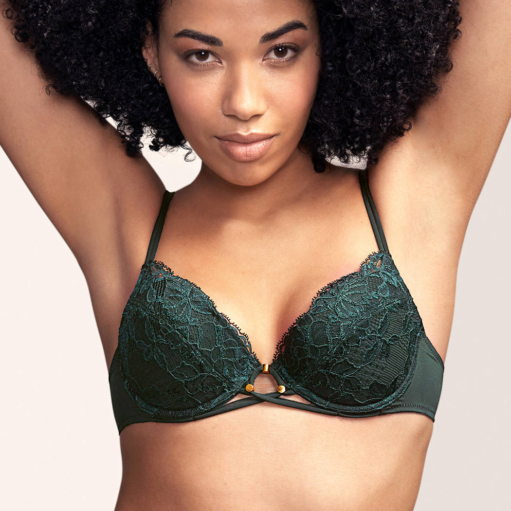 Ensemble Andres Sarda 90B FR/BH 75B EU/Bra 34B UK/ String taille 38 FR