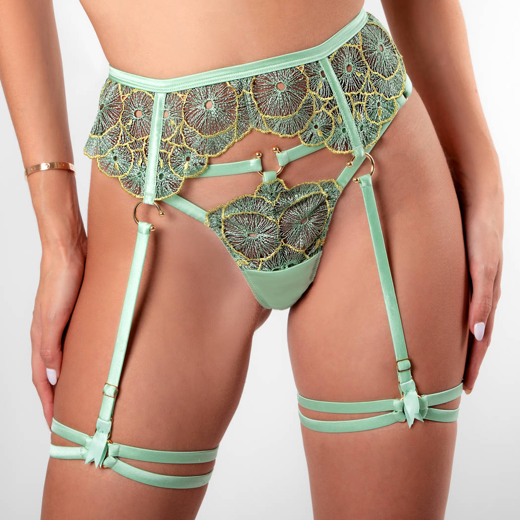 Garter belt Studio Pia Vida