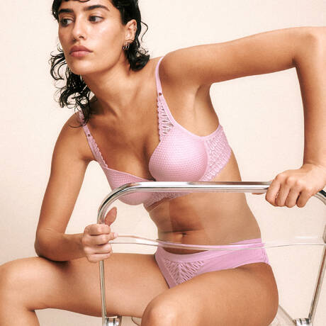 2 pieces set Triumph Aura Spotlight Sunrose Pink