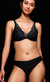 Triumph Body Make-Up Illusion Lace