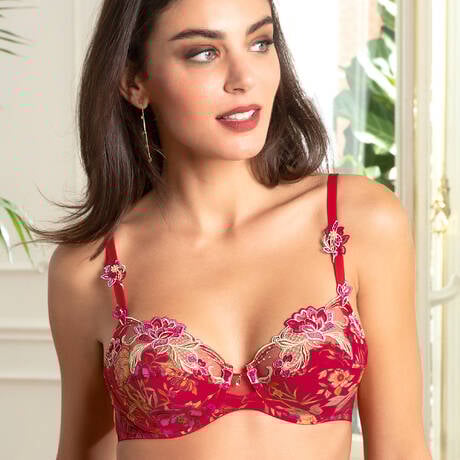 【LISE CHARMEL】新作★FORET RUBIS ハーフカップフィッティング LISE CHARMEL】新作ブラ☆FORET RUBIS☆ハーフカップ