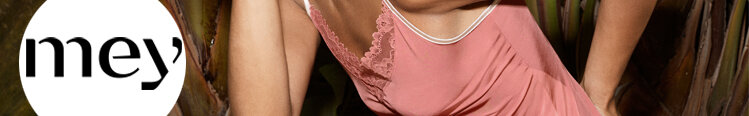 Lingerie Mey Poetry Style