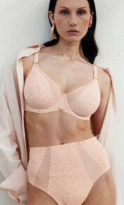 Chantelle Pure Lace