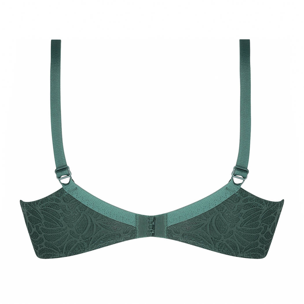 Lace demi-cup bra fitting Antigel Atelier Séduction