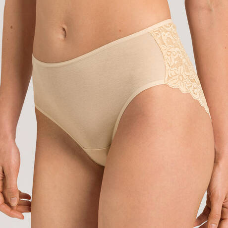 HANRO Low-cut Panty cotton Moments Beige
