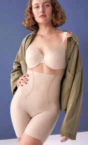 Triumph Body Make-Up Illusion Curve