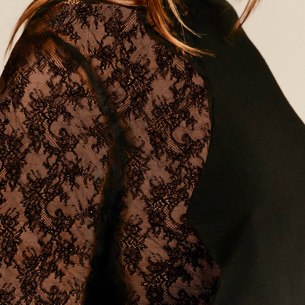 LIVY Pull Cloud Noir