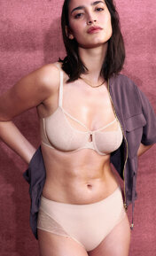 Triumph Comfort Contour