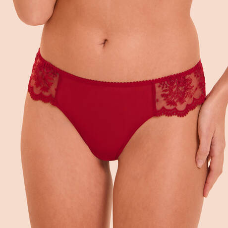 SIMONE PÉRÈLE Tanga Intrigue Rouge Opéra