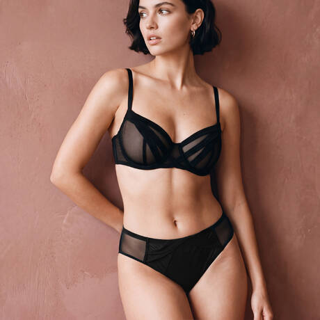 2 pieces set CHANTELLE X Scarlet Black