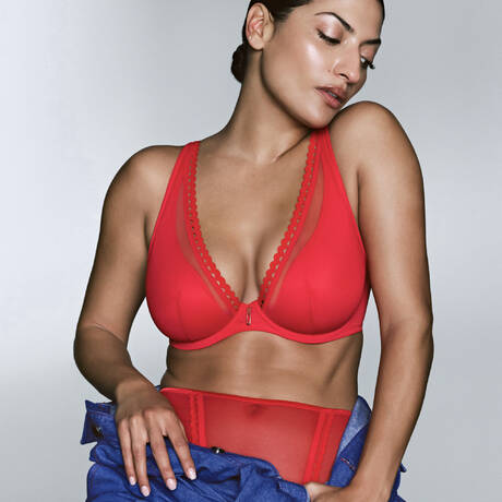 2 pieces set PRIMADONNA TWIST Wowgirl True Red