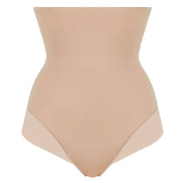 TRIUMPH culotte extra haute gainante True Shape Sensation